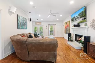 10233 Bayou Cir, Fairhope, AL 36532 - Photo 11