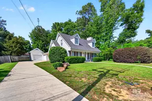 145 Country Club Dr, Daphne, AL 36526 - Photo 9