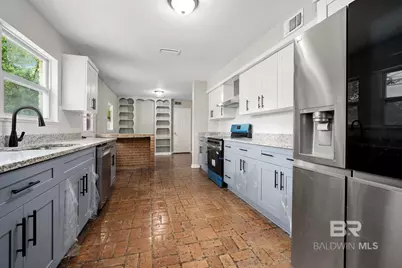 2754 Brierwood Drive, Mobile, AL 36606 - Photo 9