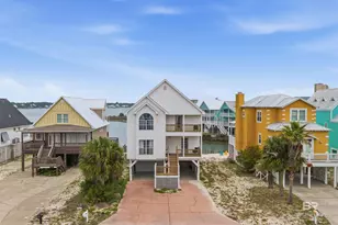 116 Sand Dune Dr, Gulf Shores, AL 36542 - Photo 1