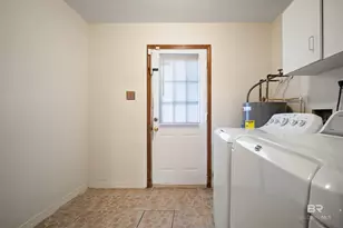 6421 St Thomas Ct, Mobile, AL 36618 - Photo 23
