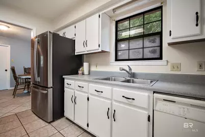 6421 Saint Thomas Court, Mobile, AL 36618 - Photo 7