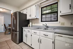 6421 St Thomas Ct, Mobile, AL 36618 - Photo 7