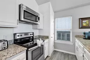 1705 W Beach Blvd, Gulf Shores, AL 36542 - Photo 15