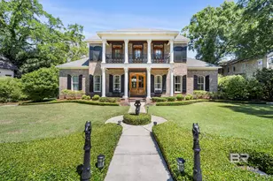 113 Oak Ave, Fairhope, AL 36532 - Photo 1