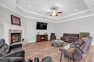 2701 Chastain St, Gulf Shores, AL 36542 - Photo 9