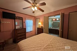 1558 Valencia Dr, Lillian, AL 36549 - Photo 13