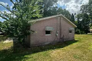 1059 Holley St, Loxley, AL 36551 - Photo 3