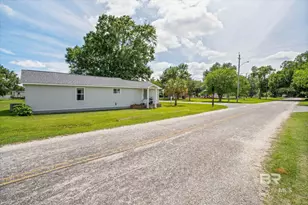 207 W Jefferson Ave, Summerdale, AL 36580 - Photo 21