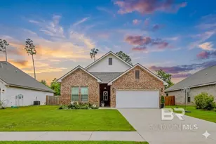 6830 Summerset Dr, Gulf Shores, AL 36542 - Photo 1