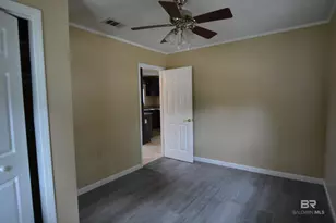422 W 4th Ave, Foley, AL 36535 - Photo 5