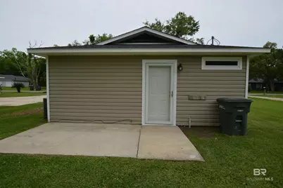 422 W 4th Avenue, Foley, AL 36535 - Photo 23