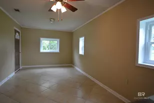 422 W 4th Ave, Foley, AL 36535 - Photo 7