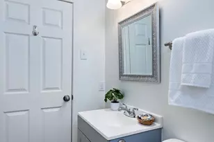 5404 Forest Park Dr, Mobile, AL 36618 - Photo 9