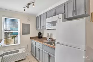 200 E Beach Blvd, Gulf Shores, AL 36542 - Photo 9