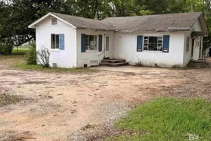 1064 Union Ave, Loxley, AL 36551 - Photo 13