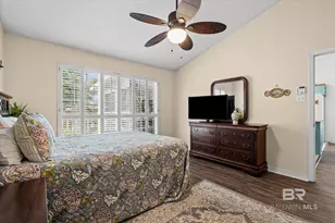314 N Spring Lake Dr, Mobile, AL 36695 - Photo 11