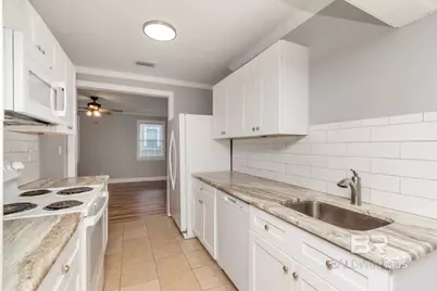 263 E Border Drive, Mobile, AL 36608 - Photo 13