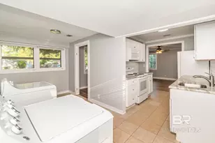 263 E Border Dr, Mobile, AL 36608 - Photo 7