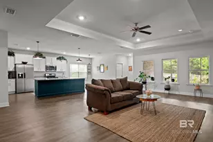 22110 Sutherland Cir, Fairhope, AL 36532 - Photo 9
