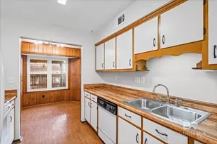 527 Highland Woods Dr, Mobile, AL 36608 - Photo 9