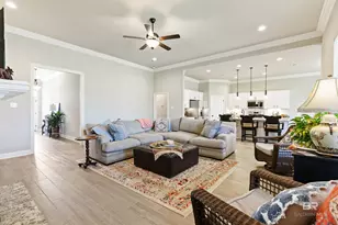 22310 Hibiscus Cir, Foley, AL 36535 - Photo 9