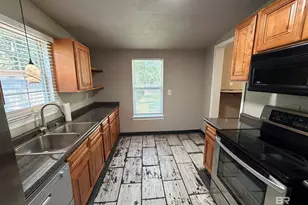 2063 Faye St, Mobile, AL 36605 - Photo 19