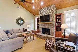 32567 Lakeview Cir, Loxley, AL 36551 - Photo 7
