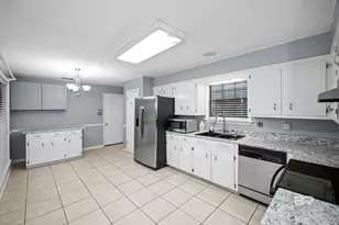 115 Donna Cir, Daphne, AL 36526 - Photo 7