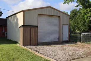 18935 E Hammond St, Robertsdale, AL 36567 - Photo 5