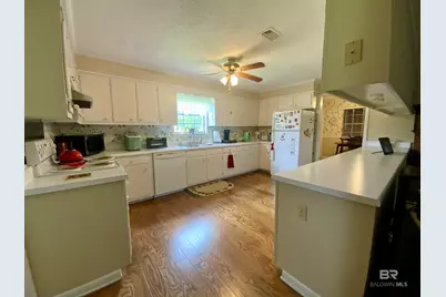 1210 Mixon Avenue, Bay Minette, AL 36507 - Photo 7