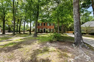 7713 Bedford Ct, Mobile, AL 36695 - Photo 3