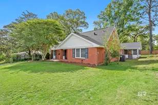 160 Country Club Dr, Daphne, AL 36526 - Photo 5