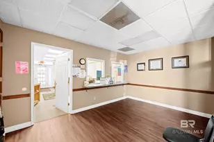 106 W Myrtle Ave, Foley, AL 36535 - Photo 9