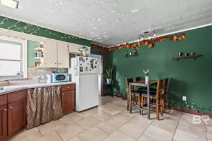 400 N Pine St, Foley, AL 36535 - Photo 5