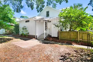 153 Orange Ave, Fairhope, AL 36532 - Photo 31