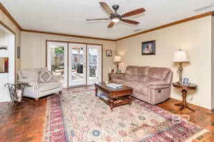 637 W Tudor Ln, Mobile, AL 36608 - Photo 7