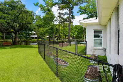 9825 Wolf Creek Ridge, Elberta, AL 36530 - Photo 15