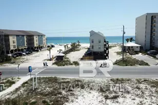 115 W 10th St, Gulf Shores, AL 36545 - Photo 31