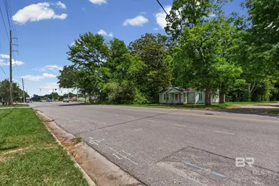 805 D'Olive Street, Bay Minette, AL 36507 - Photo 13