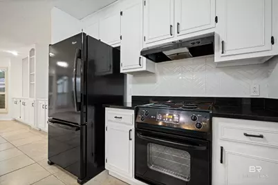17 W Cobblestone Way, Mobile, AL 36608 - Photo 9