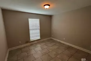 21670 Bartlett Ave, Robertsdale, AL 36567 - Photo 9