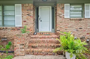 167 Country Club Dr, Daphne, AL 36526 - Photo 5