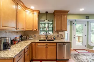 2550 Elma Dr, Mobile, AL 36693 - Photo 11