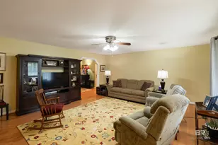 2550 Elma Dr, Mobile, AL 36693 - Photo 5
