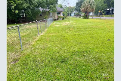 302 Stocking Street, Mobile, AL 36604 - Photo 7