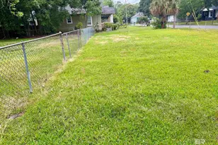 302 Stocking St, Mobile, AL 36604 - Photo 7