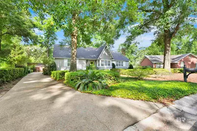 706 Holly Drive, Fairhope, AL 36532 - Photo 3