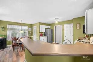 811 S Crystal Wells Ct, Fairhope, AL 36532 - Photo 9
