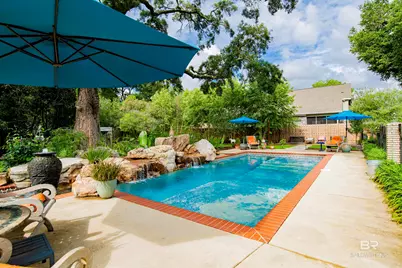809 Bernard Circle, Mobile, AL 36693 - Photo 3